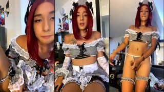 x_mariana_s Masturbates In Maid Costume