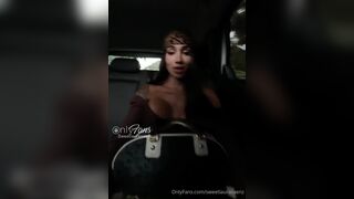 Laura Saenz Risky Masturbation During Uber Ride