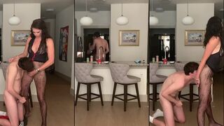 Kendall Penny si fa fare un pompino da un ragazzo fortunato