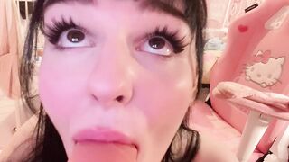 XoAngeldolll Dildo Blowjob With Face Close Up