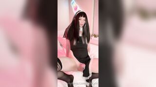 Lunluns Masturbates In Nun Costume