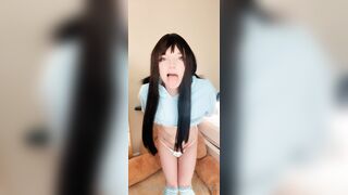 Lunluns Playing With Cum