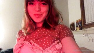 Cumbrain Tits Flashing With Close Up
