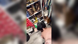 Ikeepthemcuming Risky Blowjob In Public