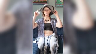 Dressed Sofia Rossi Masturbates On The Couch