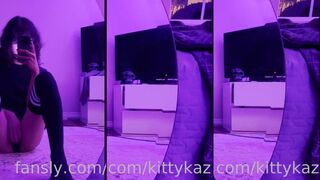 Kittykaz Halloween Mirror Play