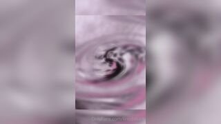 Kendoll Blowjob In The Car With Face Close Up