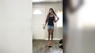 Ariaaaxxx Amateur Upskirt Flashing