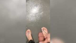 Ariaaaxxx Risky Masturbation In The Office
